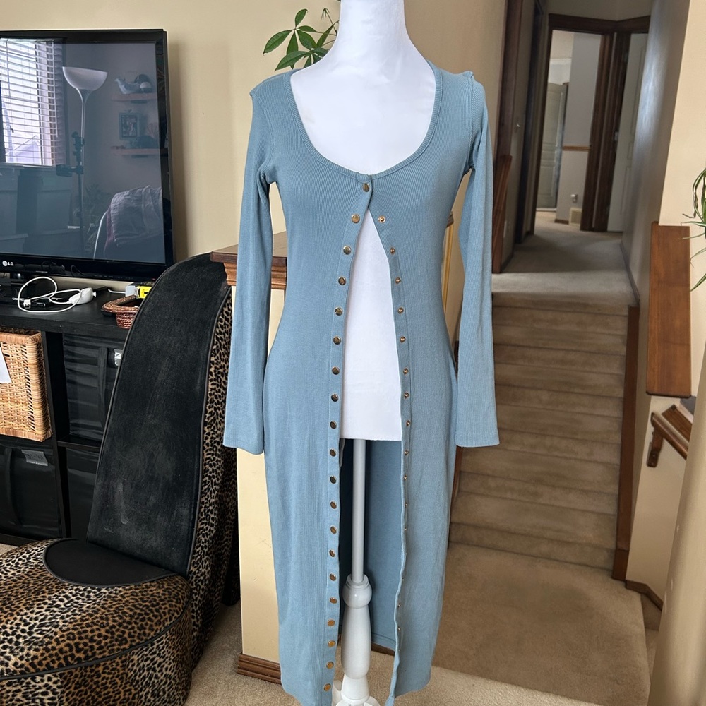 Body Con Ribbed Blue Button-Down Dress - Picture 7 of 11